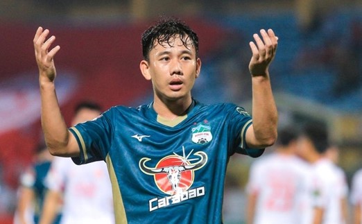 minh-vuong-qua-clb-binh-phuoc-voi-gia-8-ty-nhieu-nguoi-mia-mai-het-thoi-roi-ma-van-het-gia