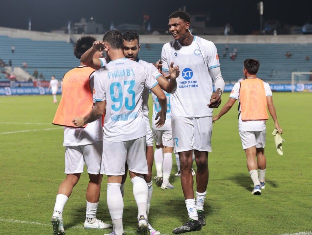 dinh-trieu-thua-nhan-bat-luc-truoc-nguoi-khong-lo-cua-nam-dinh