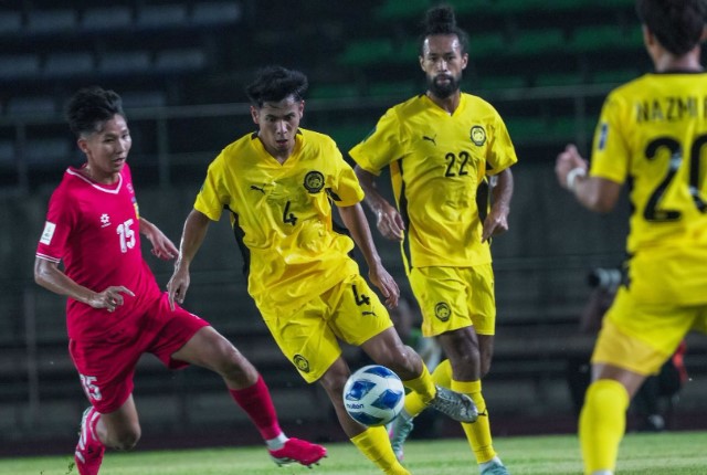 thang-3-tran-lien-tiep-cdv-malaysia-tu-tin-thieu-7-cau-thu-nhap-tich-cung-chang-sao