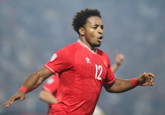 xuan-son-truot-de-cu-qbv-viet-nam-ly-do-nghe-tiec-nuoi