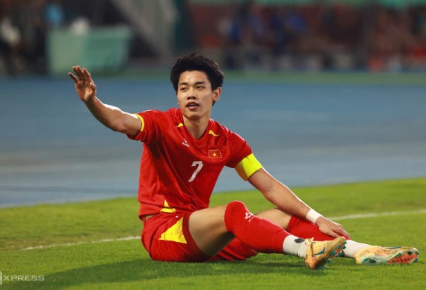 dinh-bac-duoc-duoc-cac-dai-gia-nhat-ban-san-don-trai-tham-chao-don-2