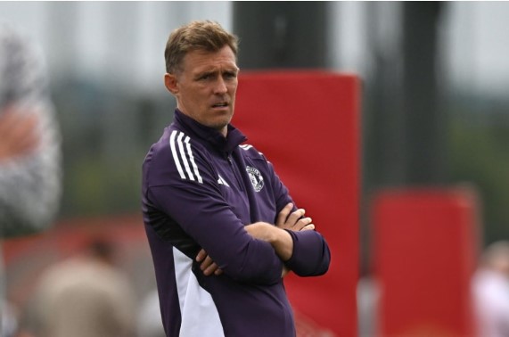 nong-ole-gunnar-solskjaer-san-sang-tro-lai-dan-dat-mu