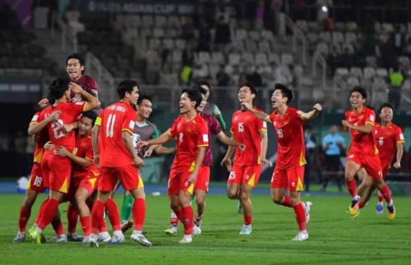 cdv-nhat-ban-xem-trung-quoc-da-ma-khong-sao-ho-thang-duoc-viet-nam